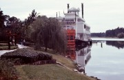 1981-Lake-Buena-Vista-Empress-Lily-Paddlewheel
