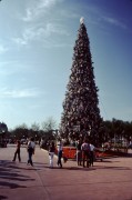 EPCOT-1982-Kodachrome-First-Christmas-Tree
