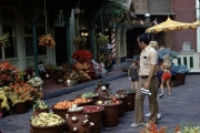 1982-Main-St-Flower-Market