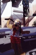 1990-Slinky-Hat-Pluto-at-Disney-MGM-Studios