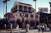 Mickey's of Hollywood - December 1989