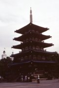 November-1987-EPCOT-Japanese-Tower