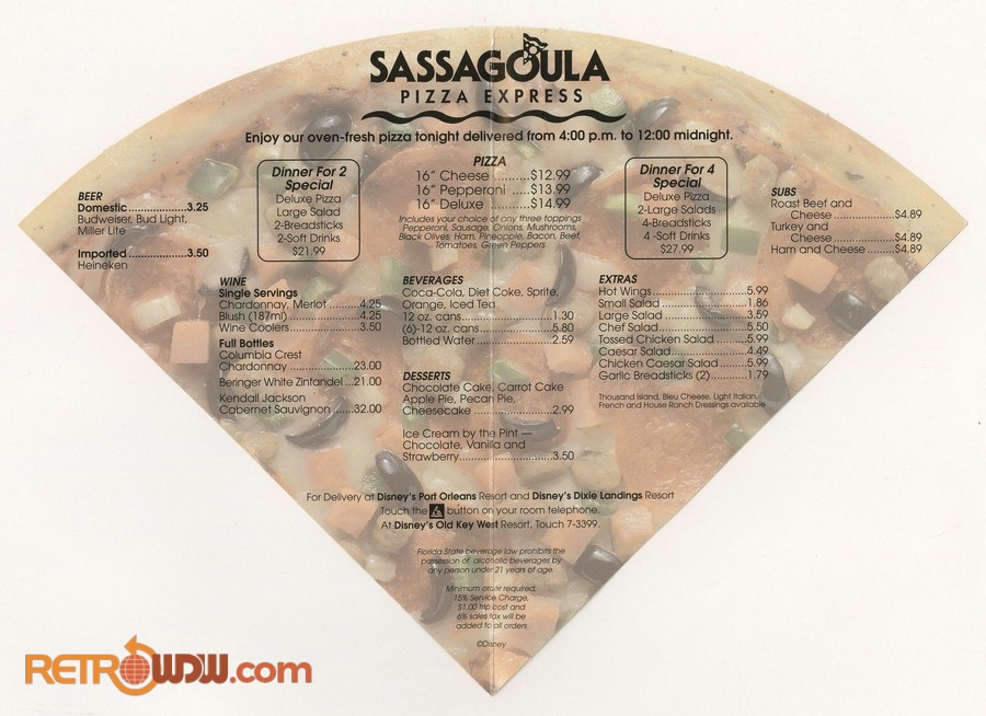 Sassagoula-Floatworks-In-Room-Pizza-2