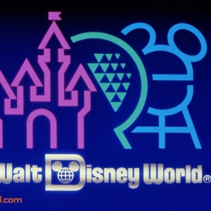3-Parks-Logo-Disney-University