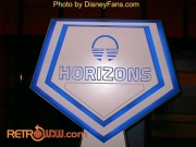 Mini Horizons sign