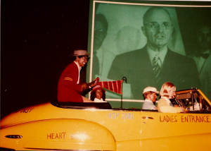 1940s-50s World of Motion Scene