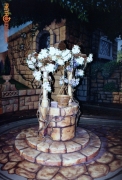New Snow White's Scary Adventures wishing well 1994