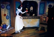 New Snow White's Scary Adventures witch and Snow White 1994