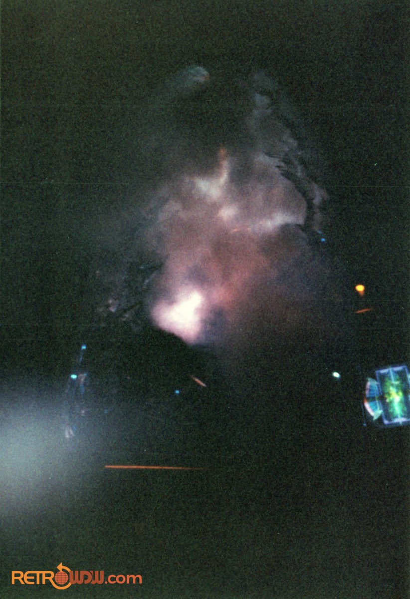 Alien Encounter Breaking Out of the Containment Field - 1994