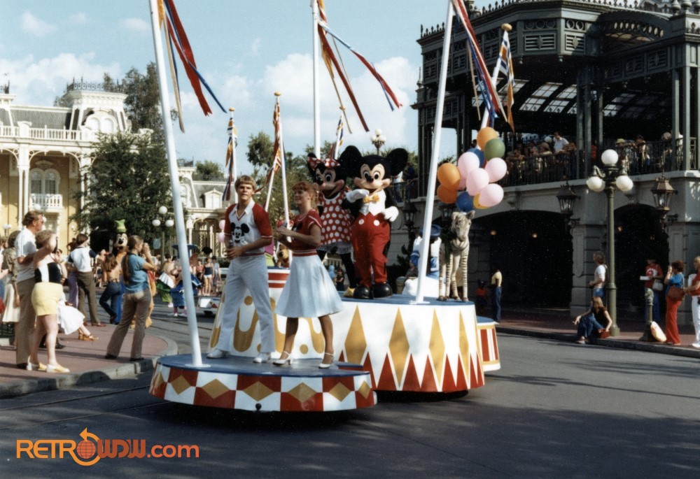 Dumbo's Circus Parade